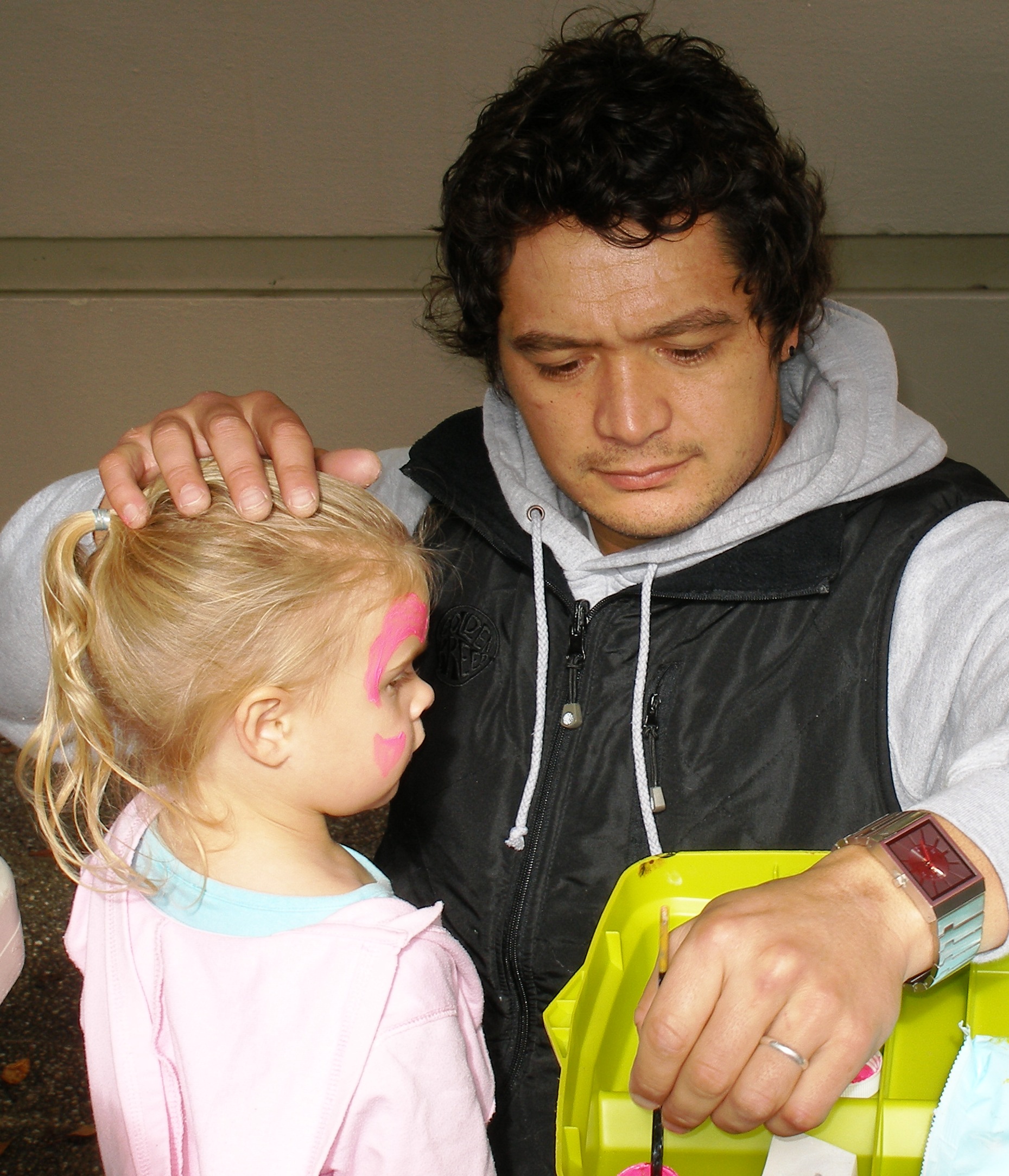 23. face painting